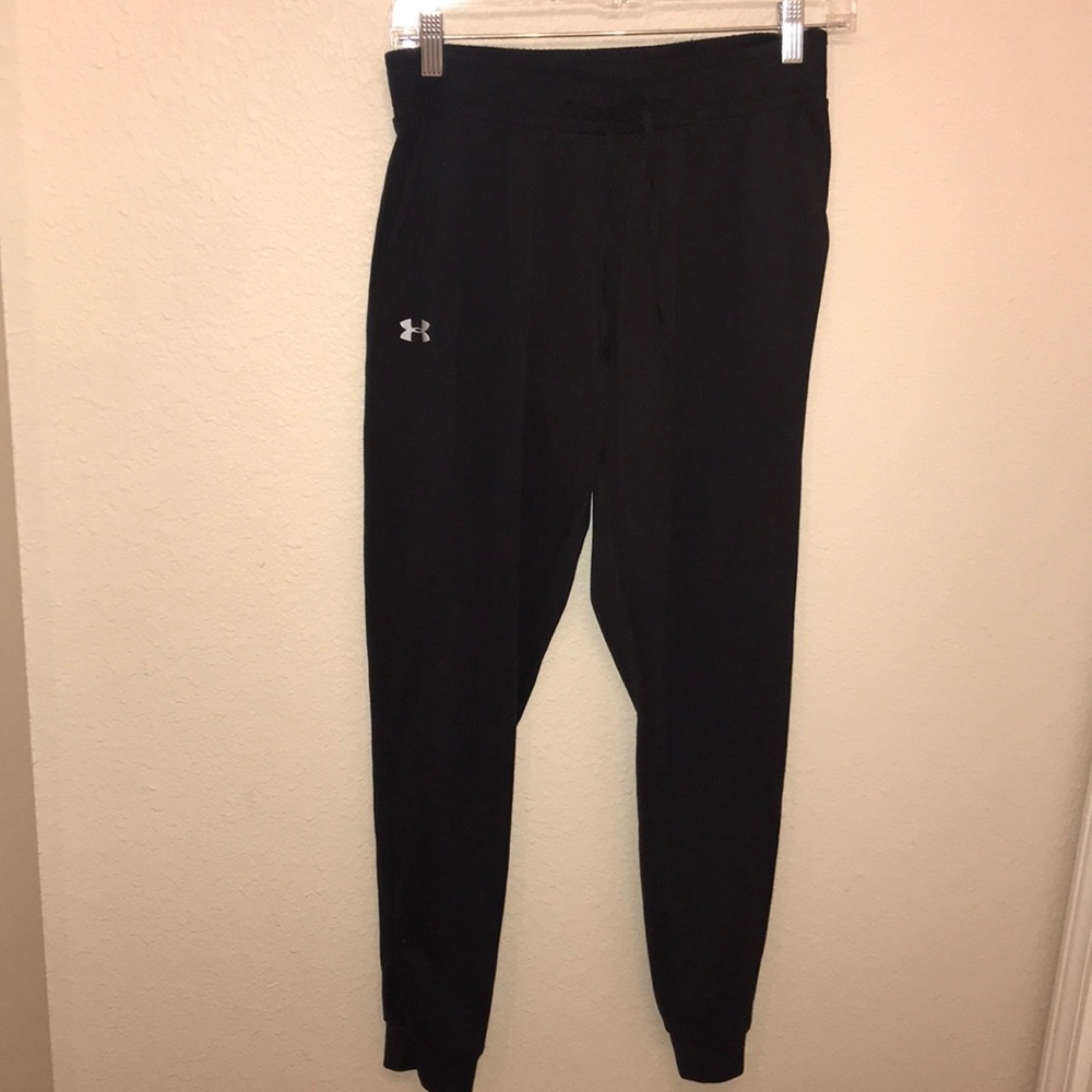 Black under armor sweatpants small